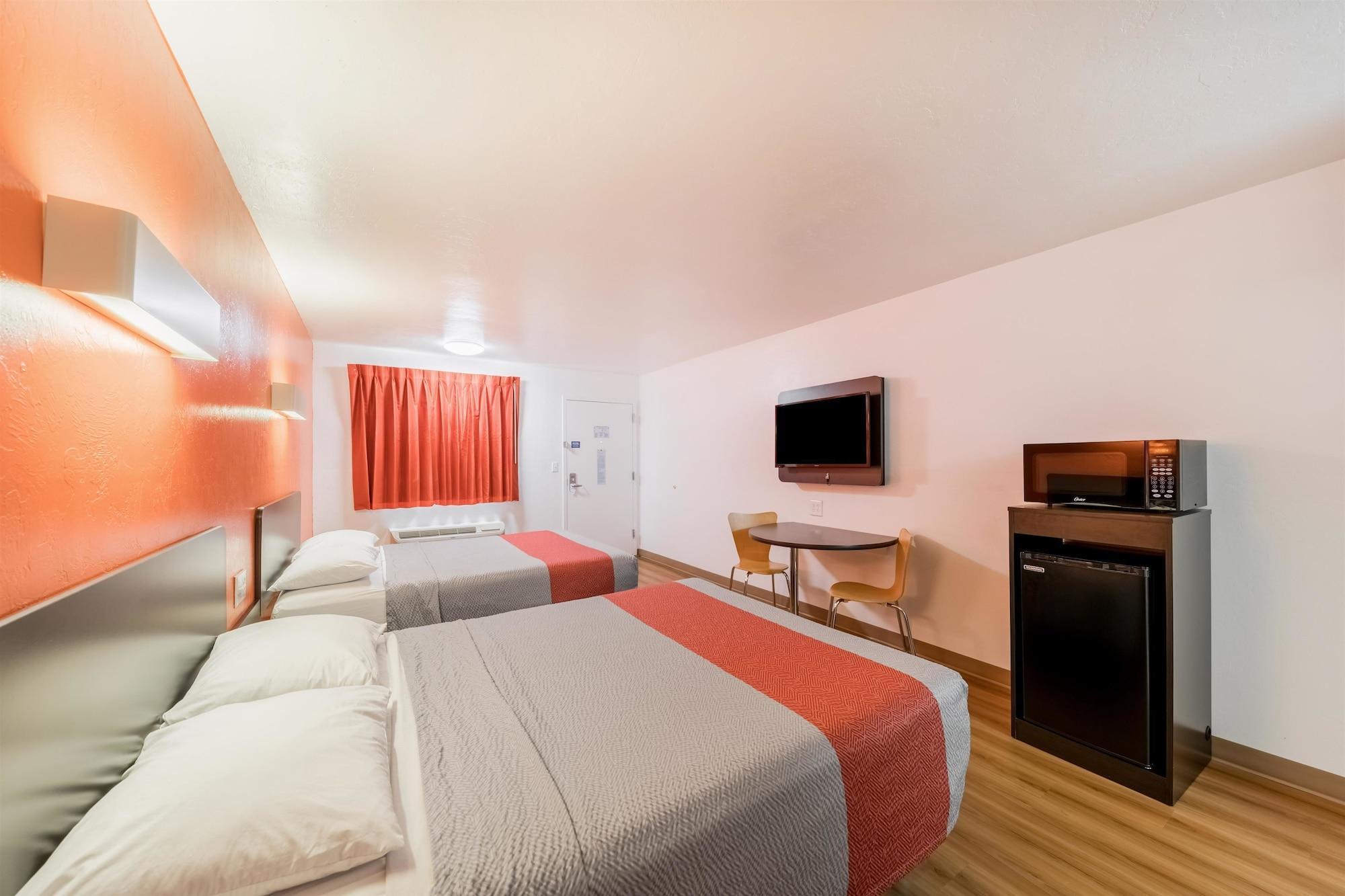 Motel 6-Oklahoma City, Ok - Bricktown Ngoại thất bức ảnh